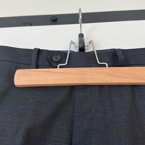 Tallia suit. New! 100% Wool. Jacket size 18, pants size 14 - Picture 11 of 15